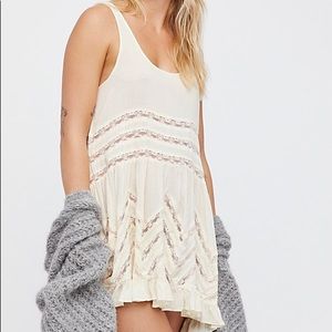 HP ✨ Free People | Voile and Lace Slip Dress